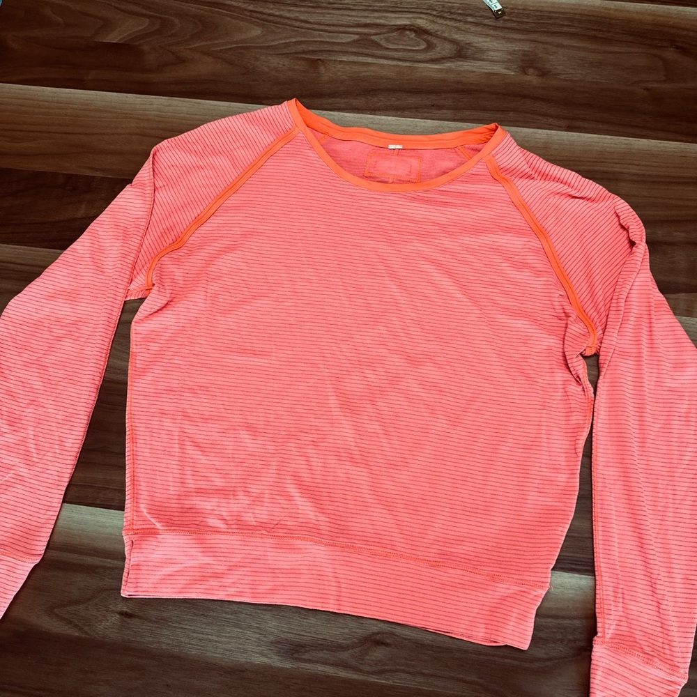 Lululemon Orange Long Sleeve Crop Top